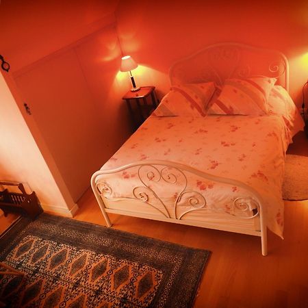 Chambres D'Hotes Chez Annie Brélès Zimmer foto